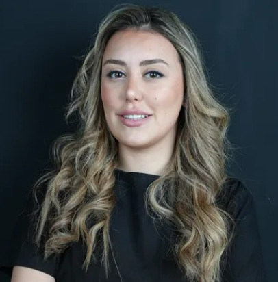 RNR Clinic Turkey İstanbul Diş Kliniği diş hekimi.