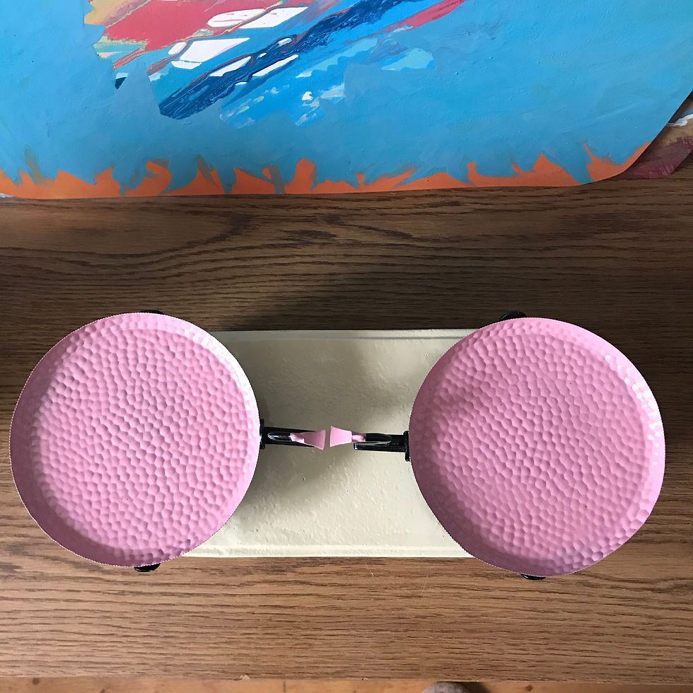 Thumbnail: Kitchen scales up-cycled into flower pots