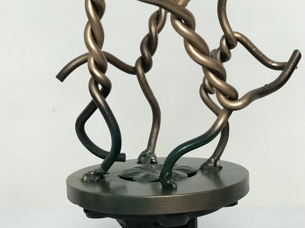 Thumbnail: Up-cycling Art, Metal statue, Arte di Pino, Fém szobor, Contemporary, Modern, Kortárs Művészet, Rotating stage, Forgószínpad