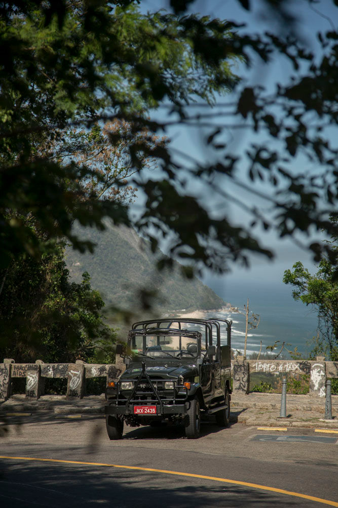 GRUMARI BEACH