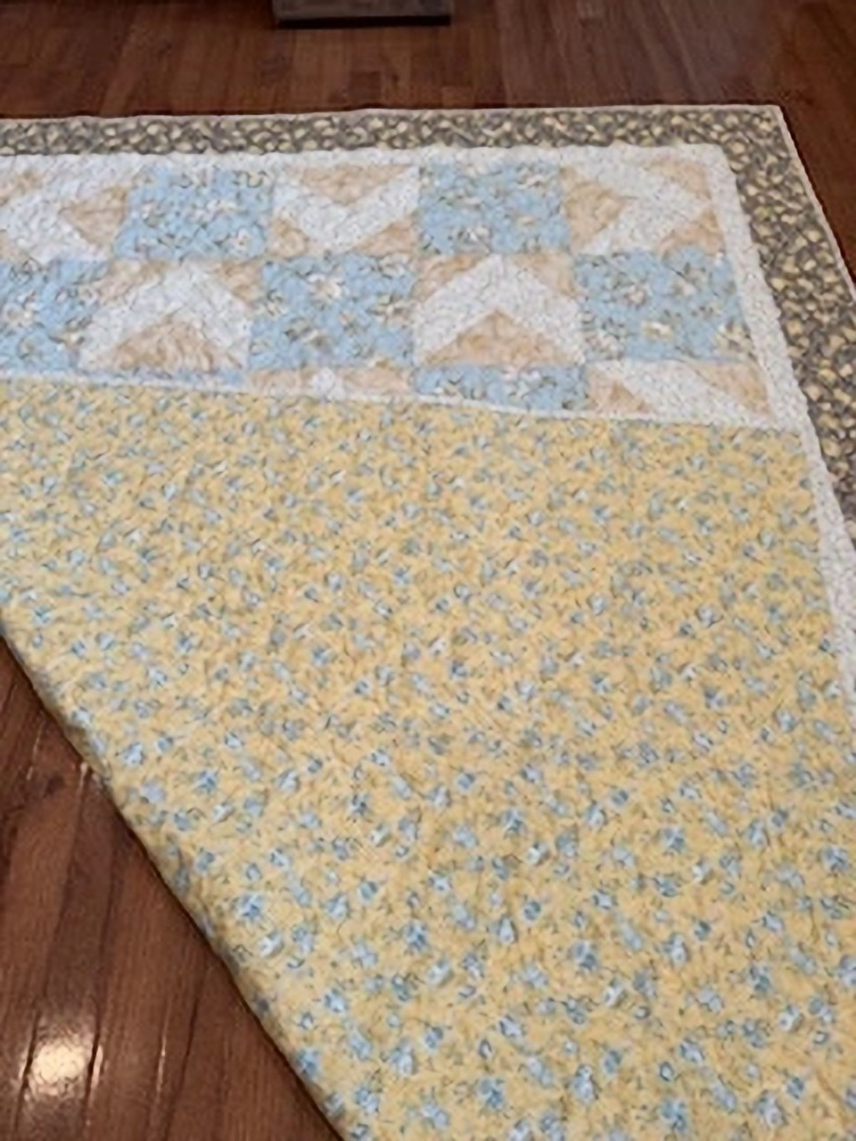 Thumbnail: Handmade Quilt Walkabout