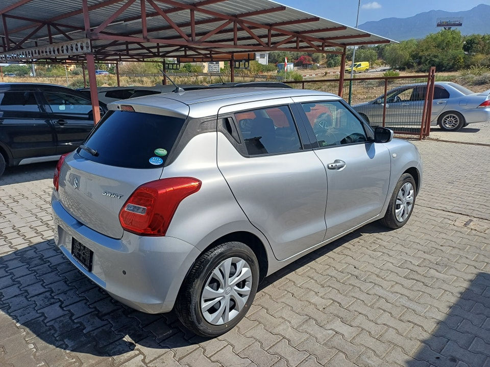 Thumbnail: SUZUKI SWIFT