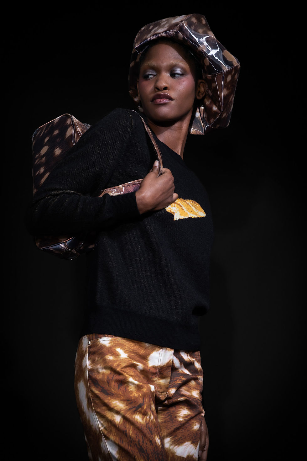 【Babylclub】韓国人気★Leopard logo enamel bag Baby metal club] Leopard logo enamel bag (2col) 正規品 韓国
