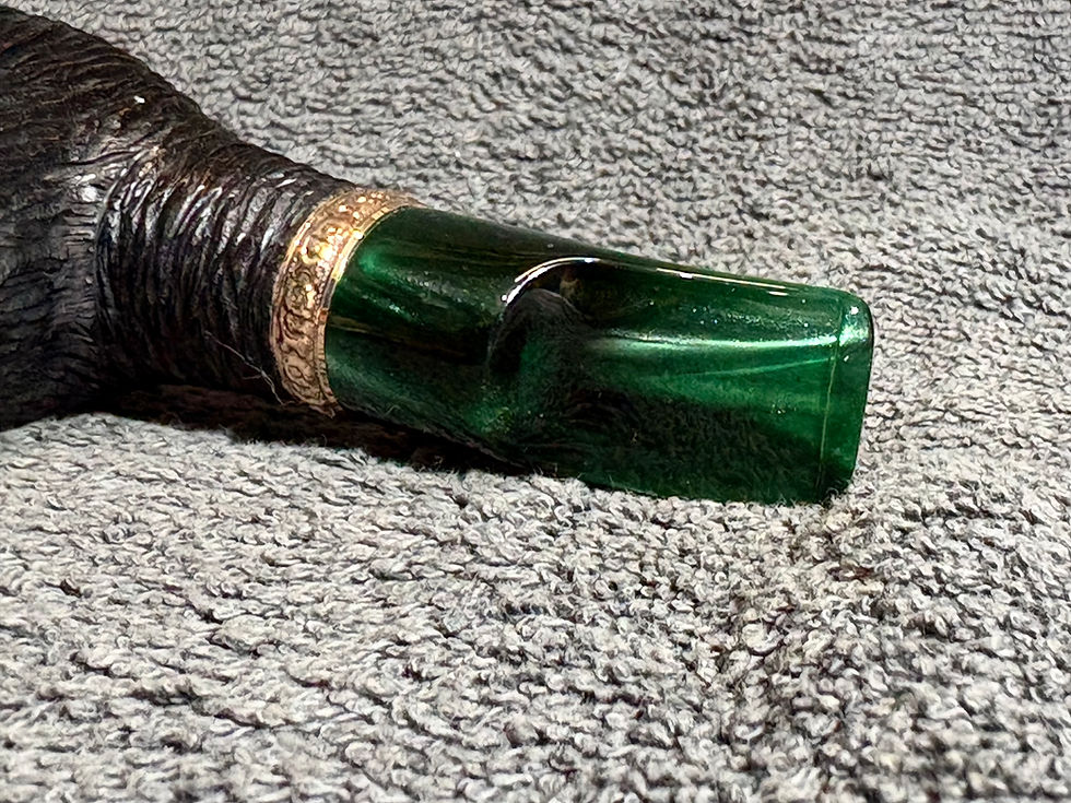 Thumbnail: 1154 - Stubby bent billiard