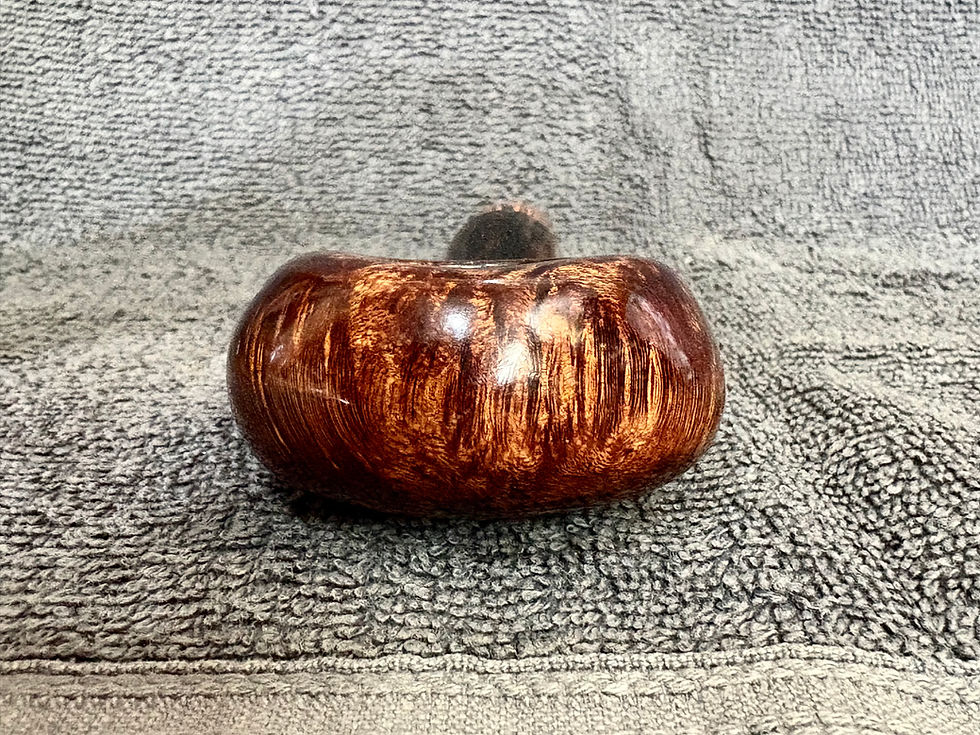 Thumbnail: Pipe 1162 - Curved Pebble