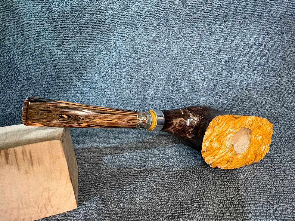 Thumbnail: Pipe 1150 - 4 Star Pierre Morel inspired flower 