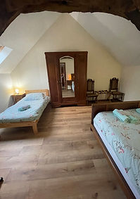 up_bedroom1c.jpg
