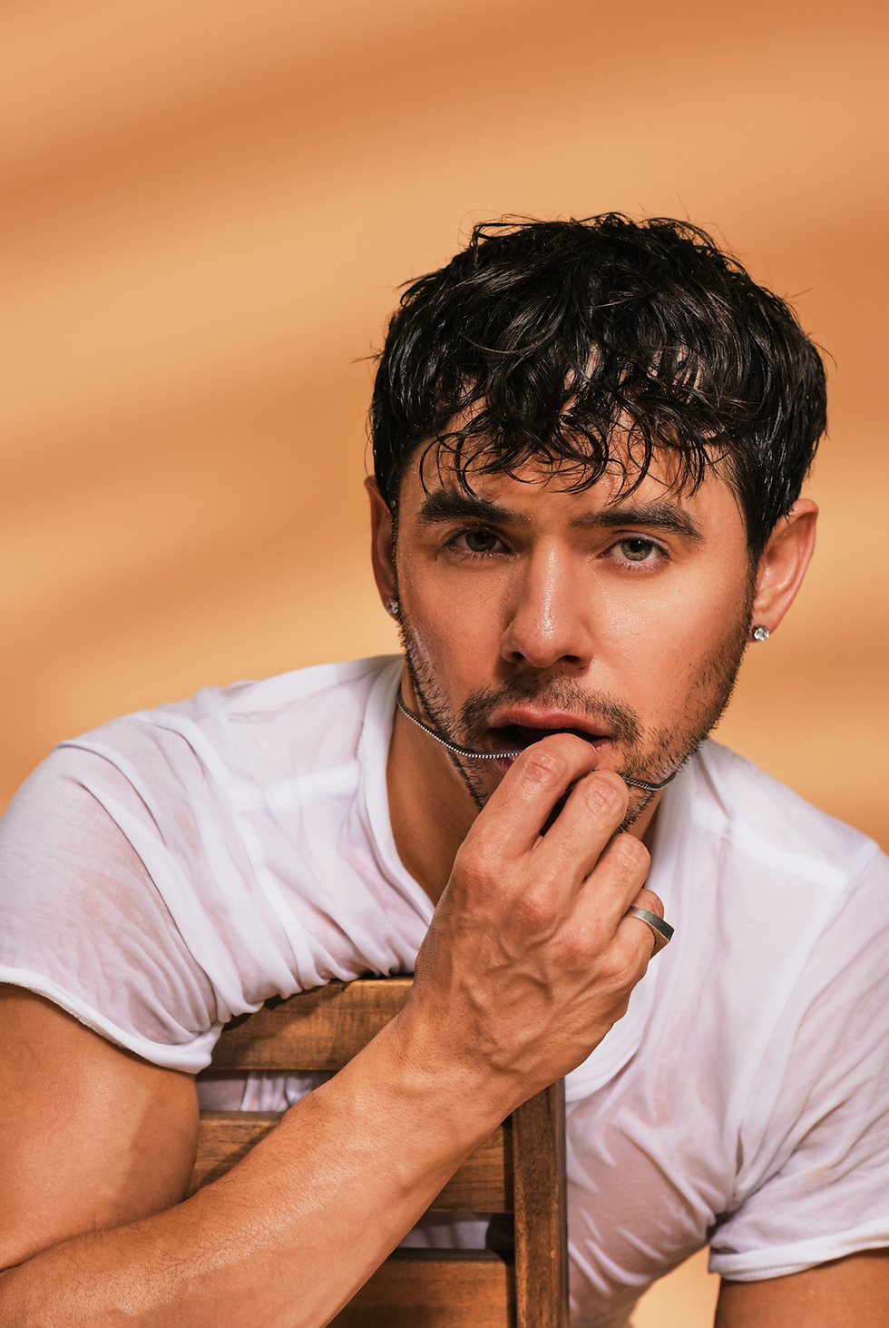 DAVID ARCHULETA REVEALS “EARTHLY DELIGHTS” EP COVER ARTWORK AND PRE-ORDER LINK 