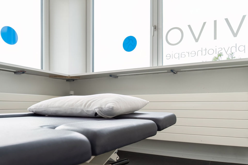 VIVO Physiotherapie,  Zürich, Team, Physio Zürich, Physiopraxis Zürich, Physiotherapie Zürich, Sportphysiotherapie Zürich, Medizinische Trainingstherapie Zürich, Kinderphysiotherapie Zürich, Skoliose Therapie Zürich, Dry Needling Zürich, Lympfdrainage Zürich, Wassertherapie Zürich, Therapeutische Massage Zürich, ddrobotec Zürich