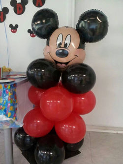 Mickey de globos