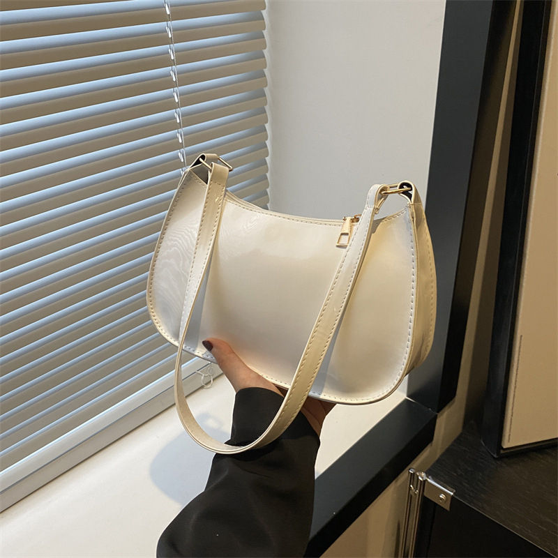 Thumbnail: Retro Solid Color PU Leather Shoulder Underarm Bag Women's Fashion Handbags Casu