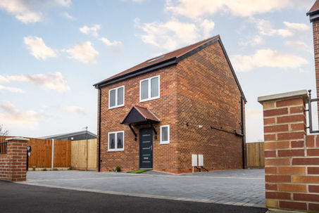 Judge Heath Lane, Hayes