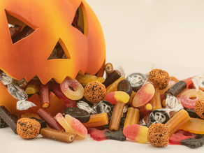 Halloween Weight Loss Tips: 7 Tricks for Staying on Track This Spooky Season