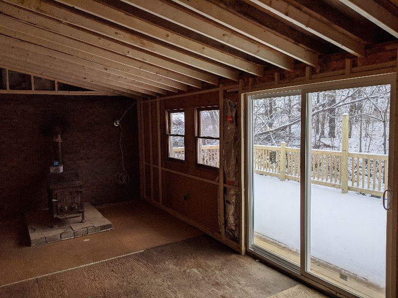 662linroomtowardsslidingdoor.jpg