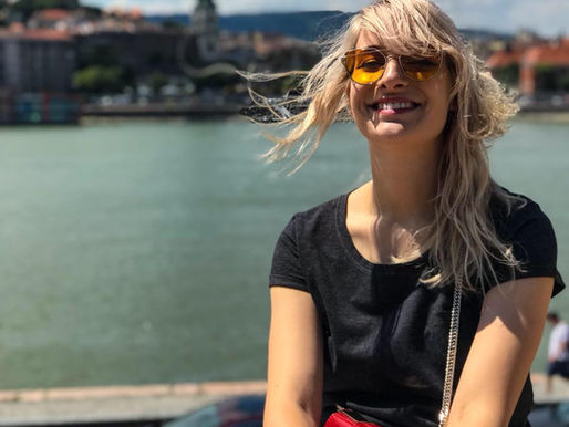 Ce înseamnă de fapt să îți schimbi facultatea? - Interviu cu Andreea Olah