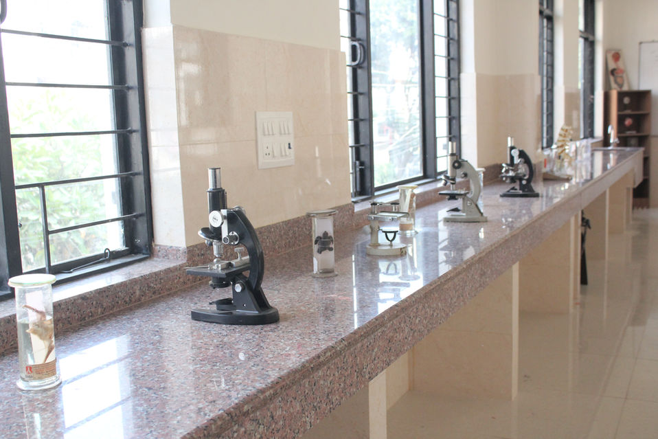 Bio Lab