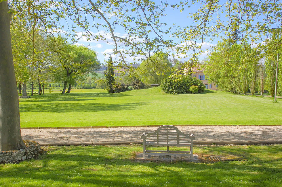 La piste de pétanque.