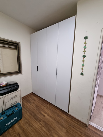 ארון קיר אחרי פורמייקה ננו