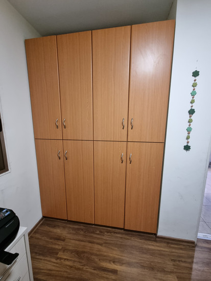 ארון קיר לפני