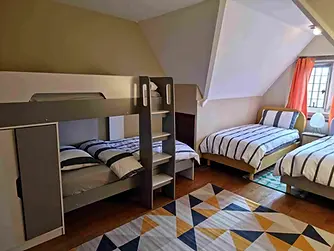 Room-8-view-2.webp