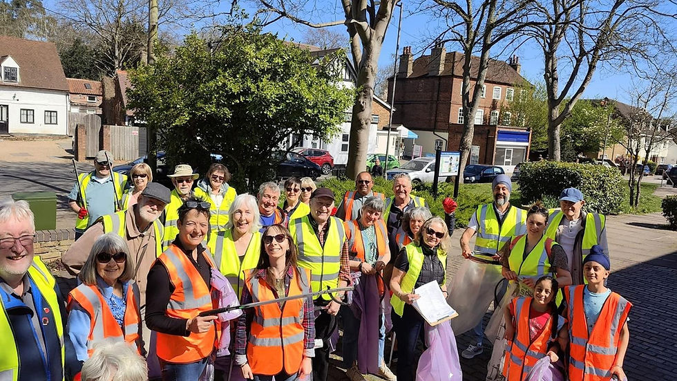 Slough anti-Litter Society Litter Pick