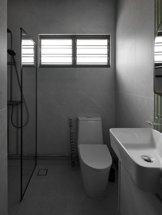 889 Tampines St 81 #02-1054 38