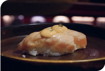 100. Nigiri de Salmón Mayo-Kimchi 2uds image