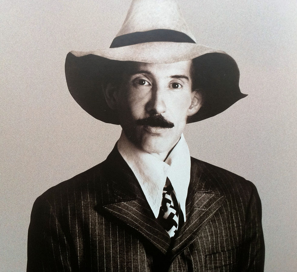 Kiko Zambianchi como Santos Dumont