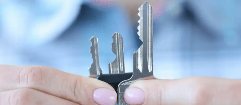 locksmith los angeles key duplication services los angeles misplaced your house keys los a