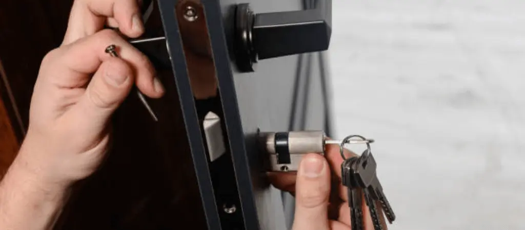 lock changing services los angeles lockout service los angeles key duplication los angeles