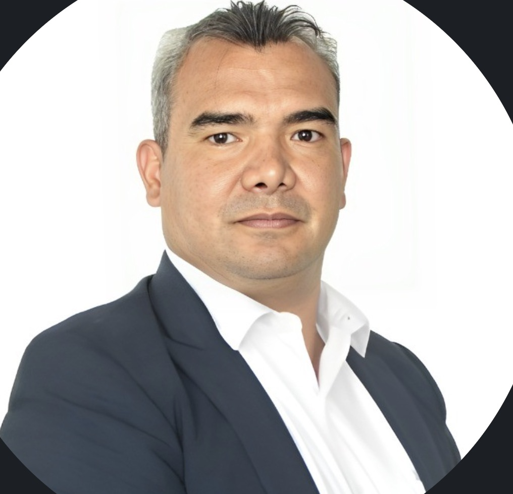 jaun carlos salazar.png