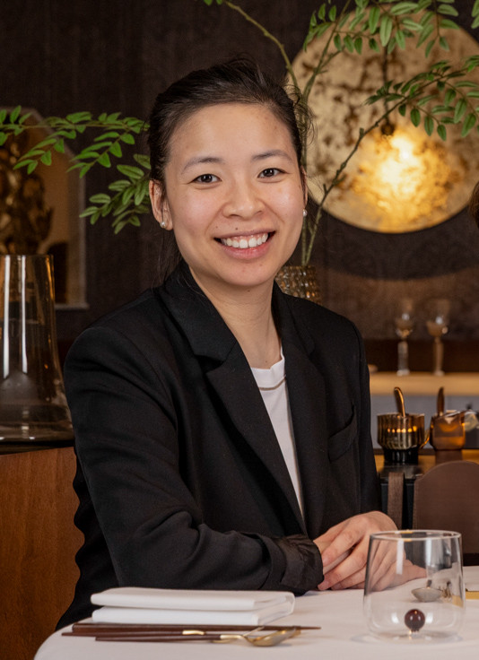 wen en moon in het restaurant.jpg