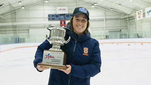 claudia-syracuse-ice-hockey-2022-02-28-t-00-28-12-158-z.jpg
