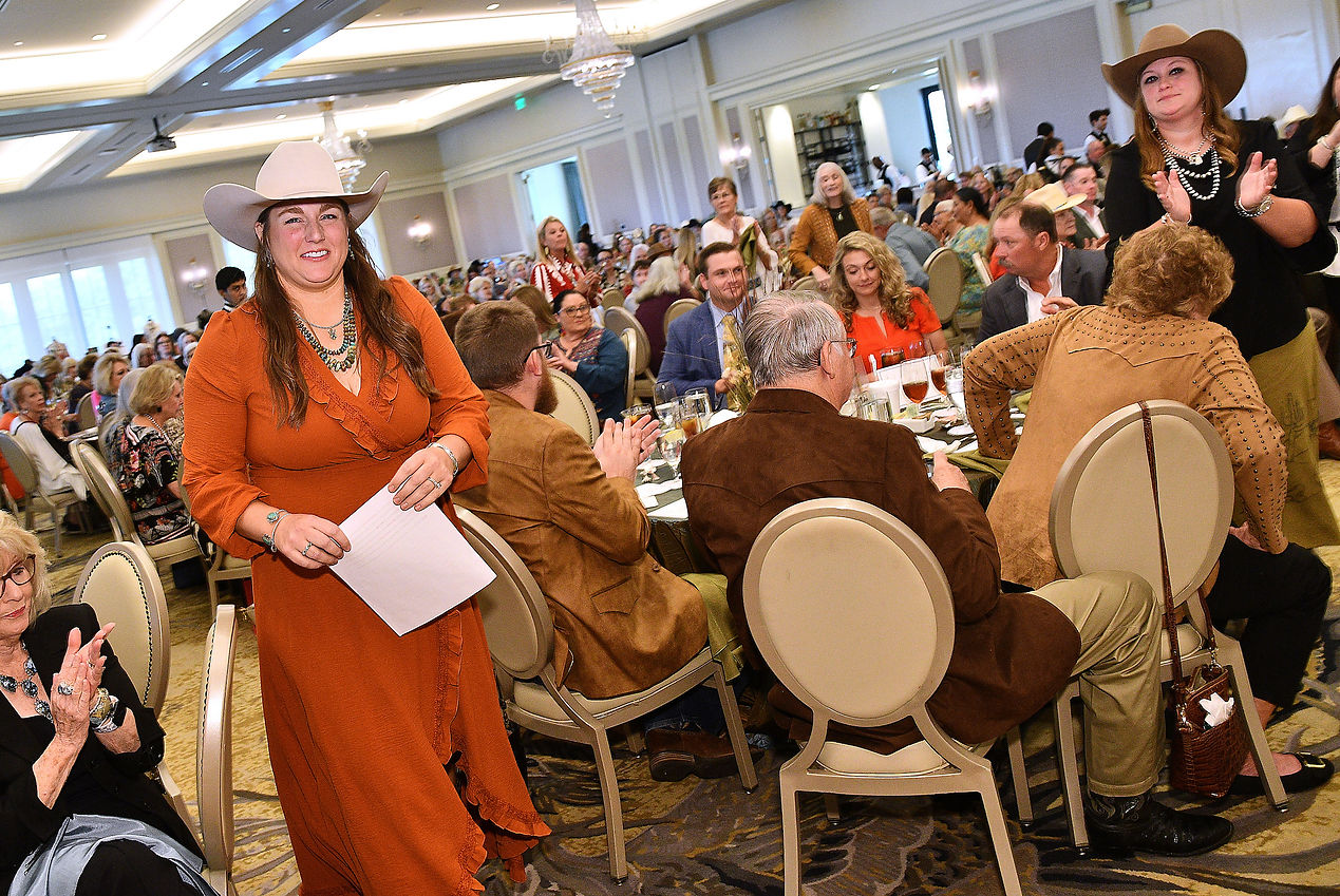 096CattlewomensLunch.jpg