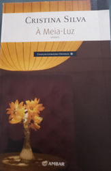 Ã Meia-Luz.jpg
