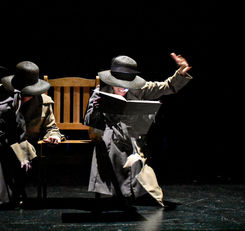 Enero 2023: La Mujer de las 7 Capas - Centro Cultural de Coyhaique | Fotografía: Sabrina Porcel - De_Querusa