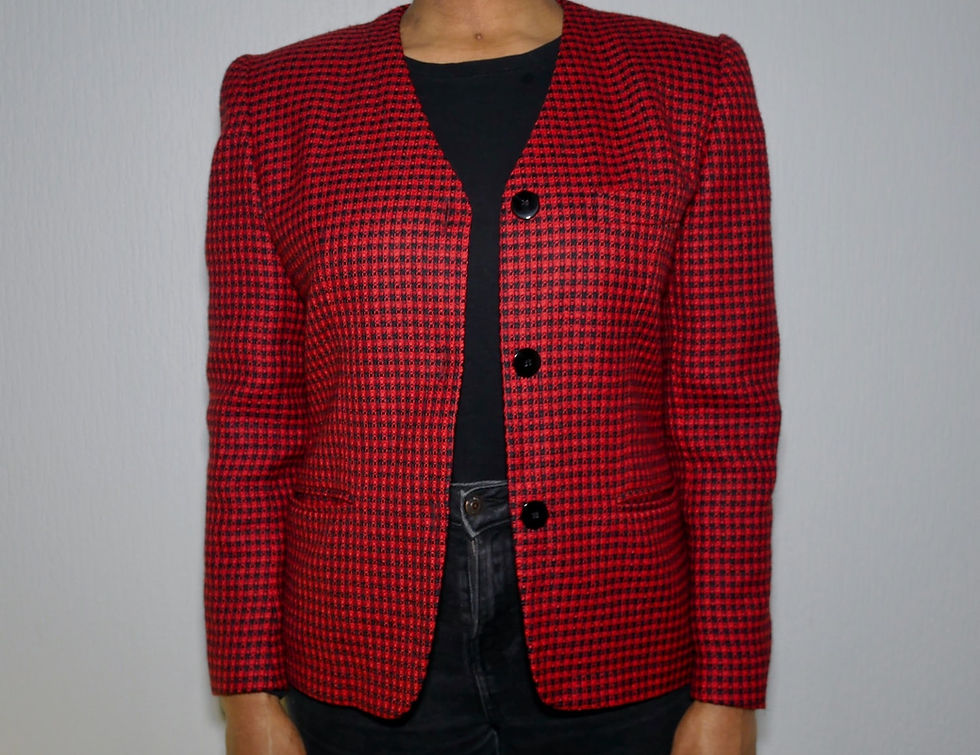 Miniature : Veste rouge et noire pure laine vierge