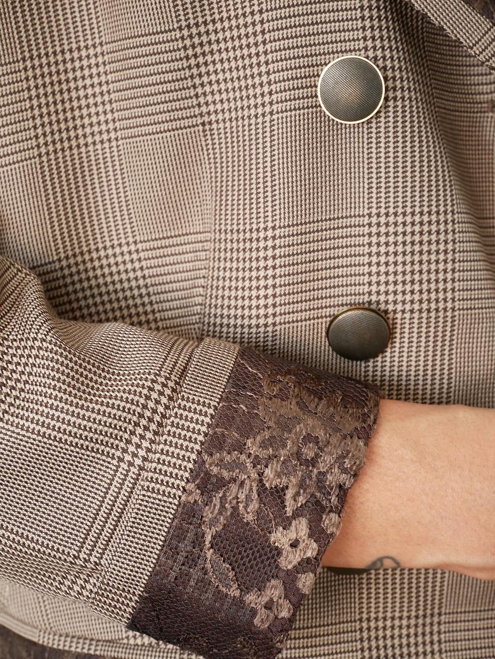 Miniature : Veste beige à carreaux et dentelle