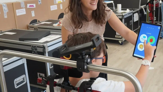 Rusia: desarrollan un calzado para niños con parálisis cerebral