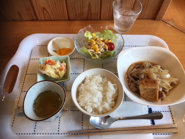 6月12日ランチ「豚肉のすき焼き」