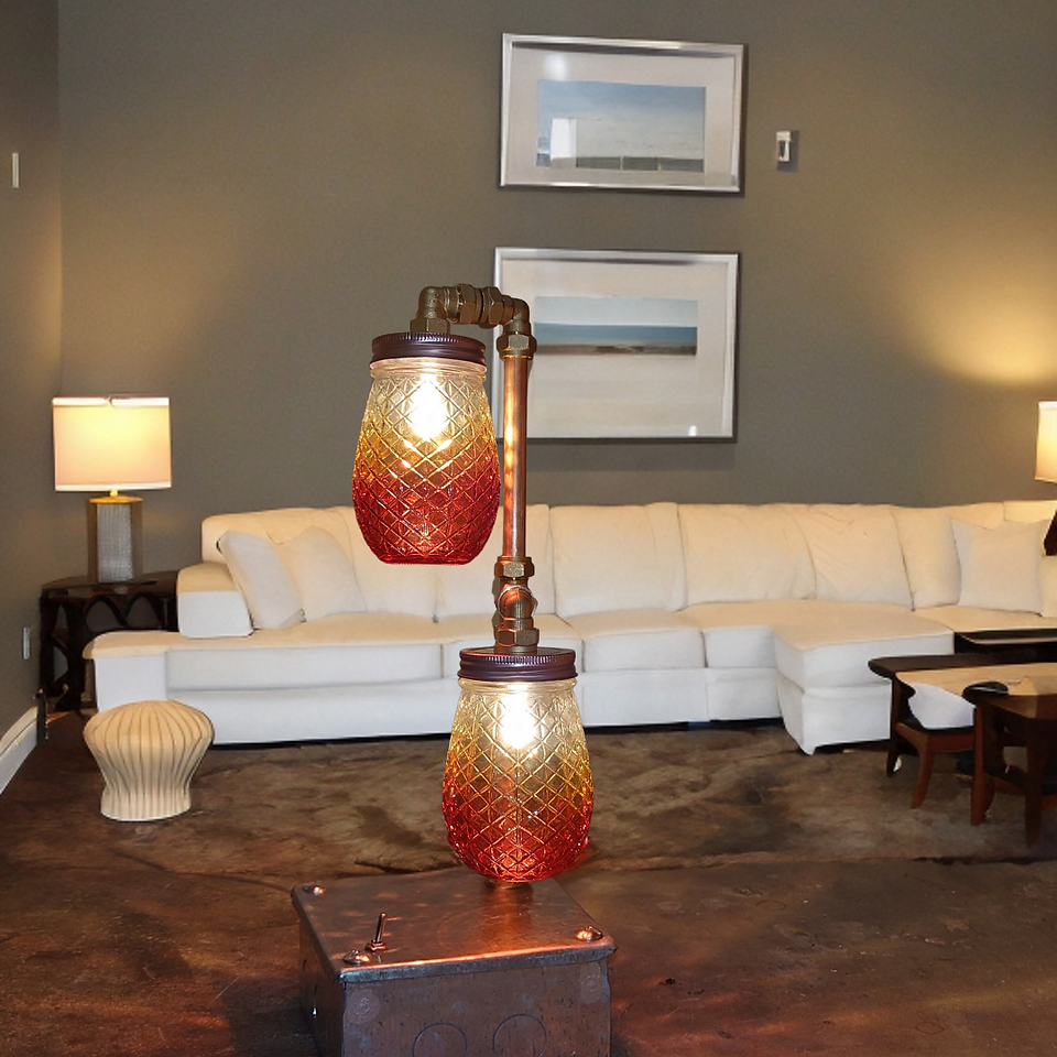 Pineapple jar table lamp