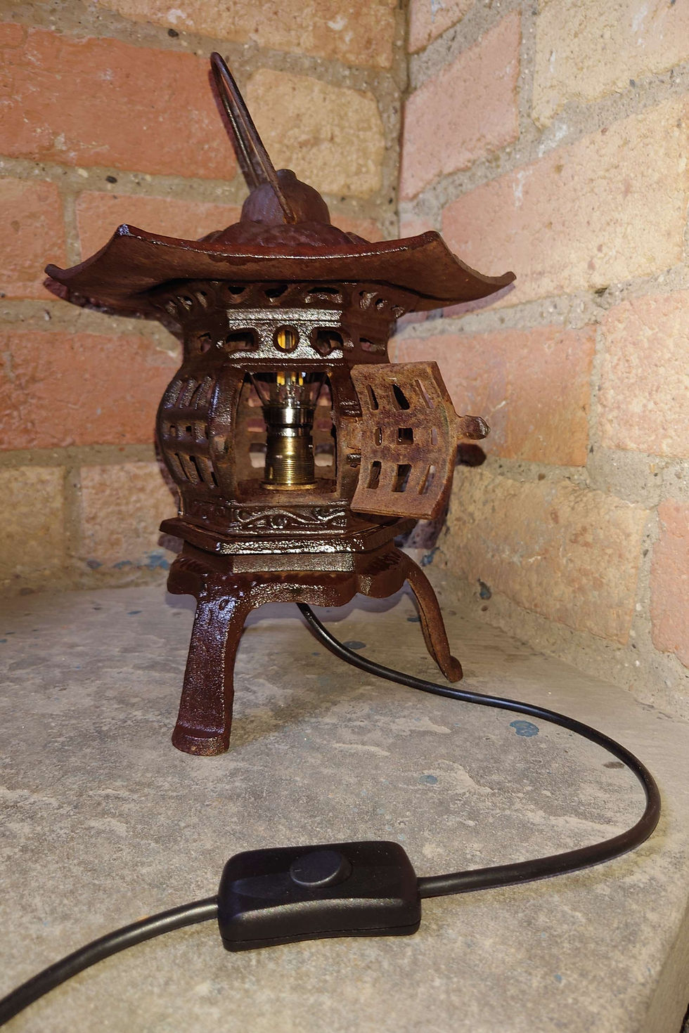 Thumbnail: Japanese Iron Pagoda Lantern upcycled lamp