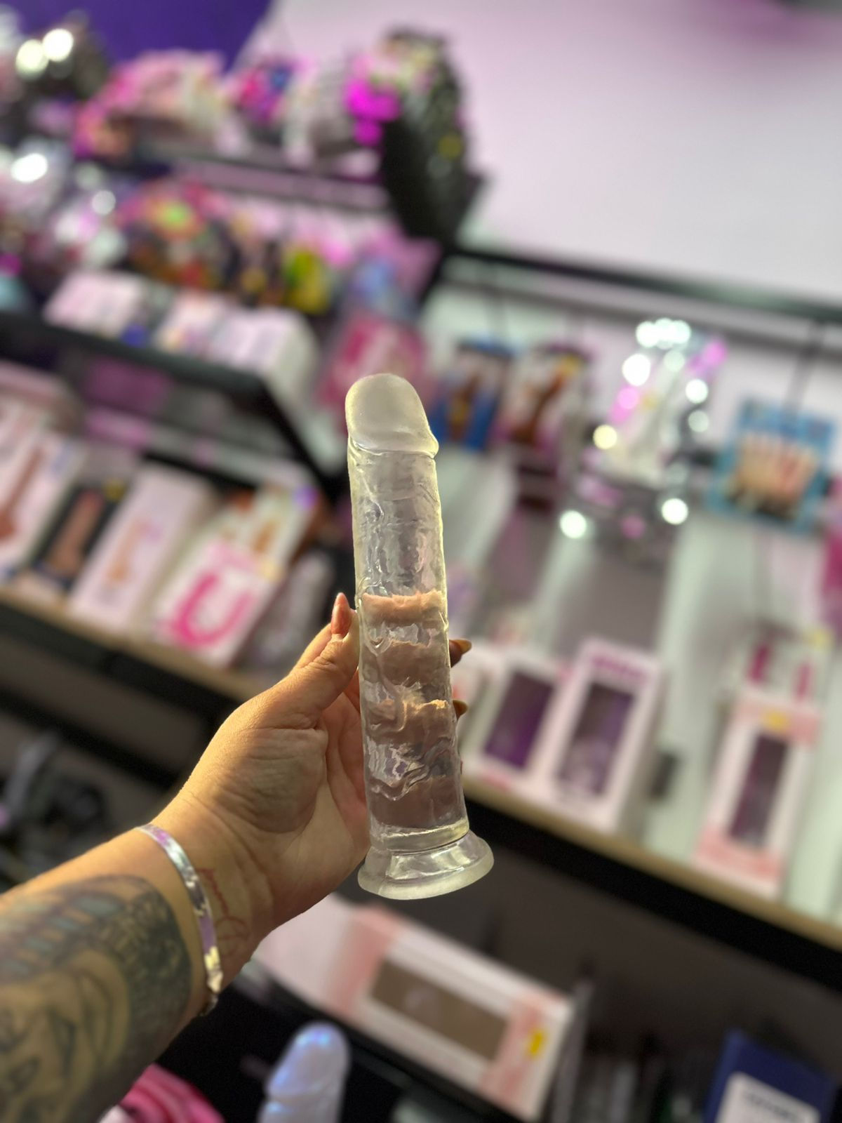 DILDO SEXUALITY