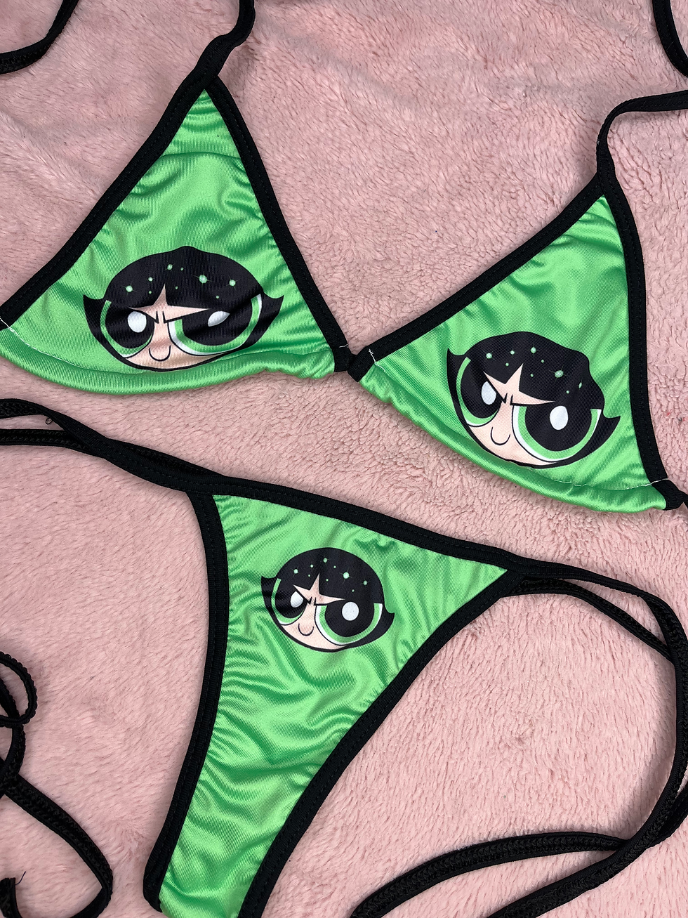 Miniatura: Bikinis