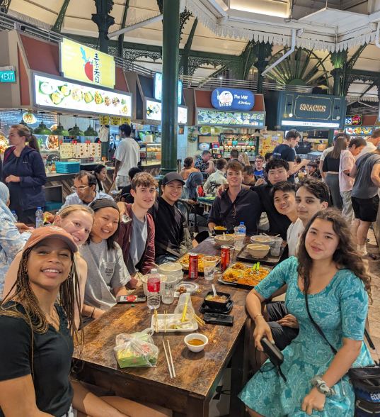 My second day in Singapore! Met up with exchange students from all over the world to enjoy some local food at Lau Pa Sat Hawker Centre.