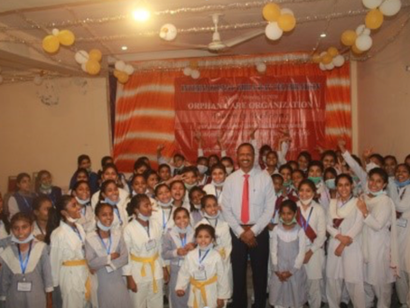 Unity against established gender barriers celebrated in Pakistan