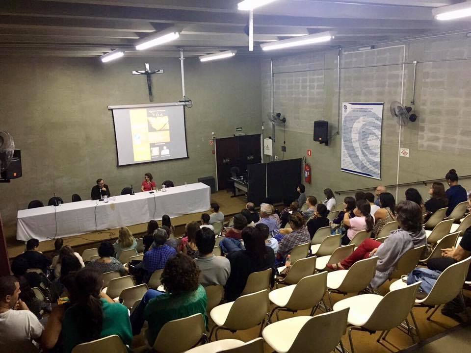Cine Sedes Jung e Corpo
Filme: A Vila
Maio de 2017