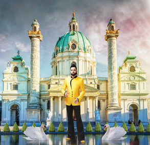 Harald Glööckler Designer Barock Vliestapete - Fotomotiv - Mehrfarbig