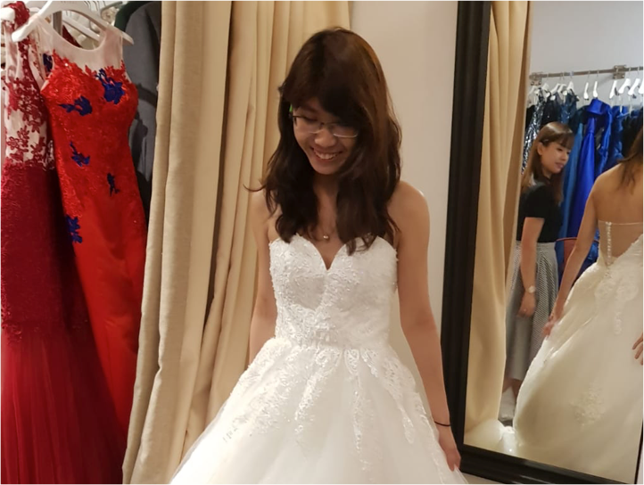 the gown warehouse dayre