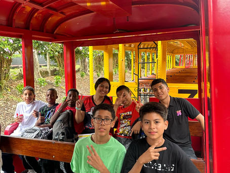 Salida al PARQUE DEL CAFE, con school party💙💙.